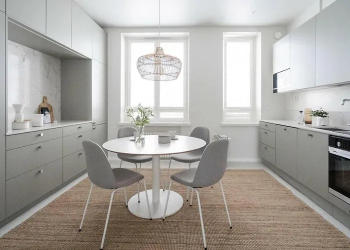 Lägenhet Roost Malminrinne *