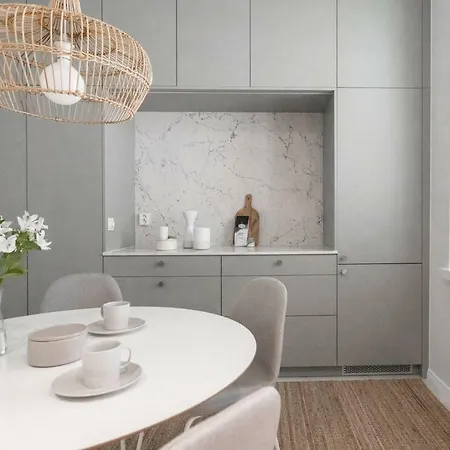 Apartman Roost Malminrinne *